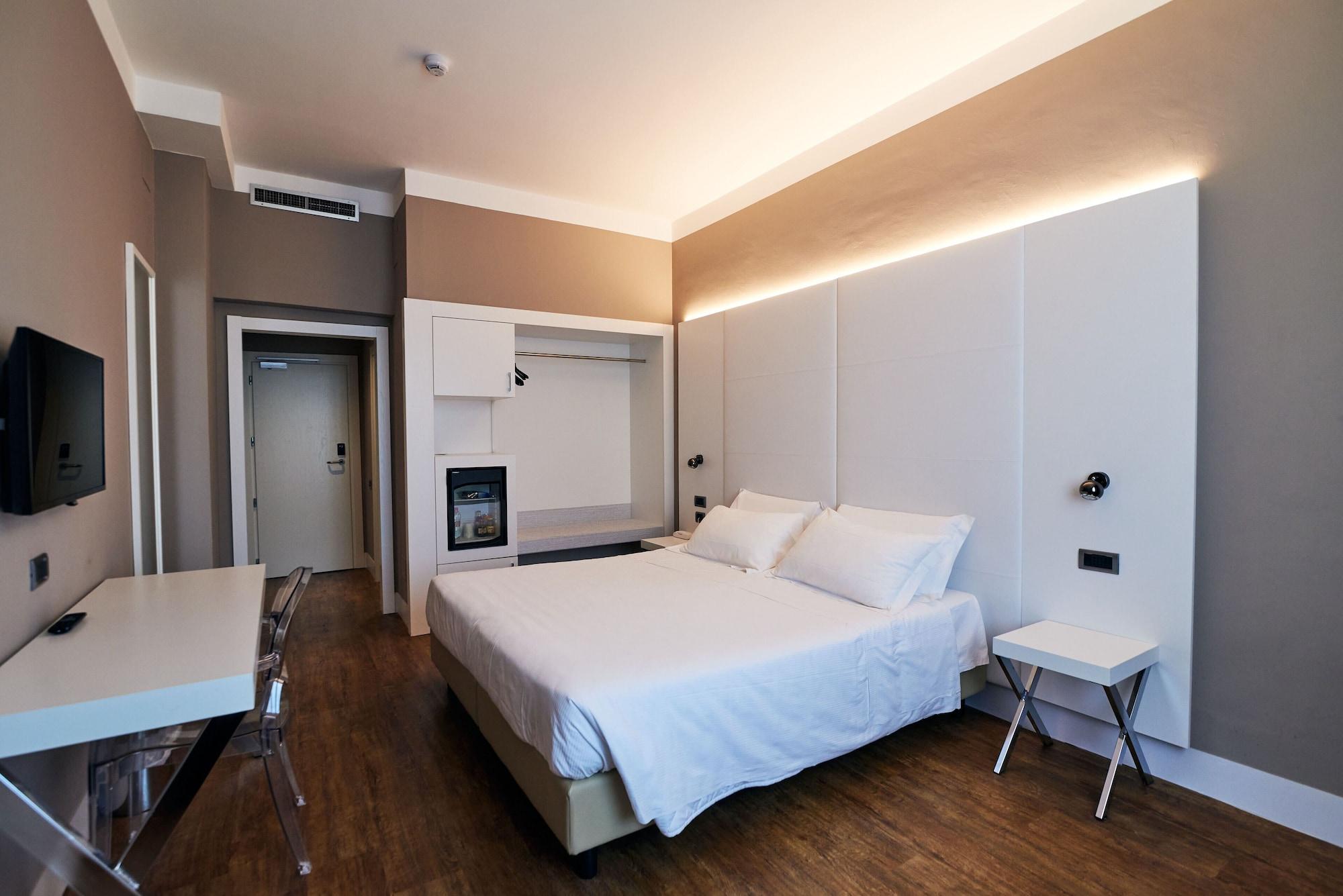 Hotel Poledrini Foligno Exterior photo